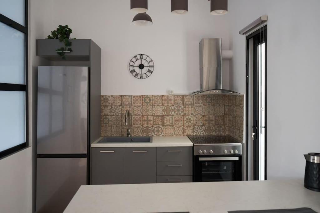 The Sunny House Apartment Athena Bagian luar foto